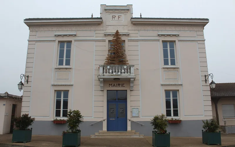 Mairie de Polliat, commune de plaine au nord-ouest de Bourg-en-Bresse